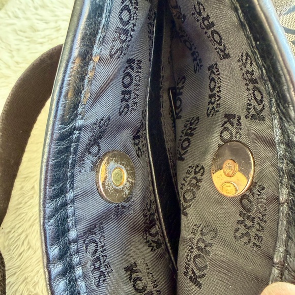 Michael Kors Black & Tan Signature Jacquard Canvas Crossbody Travel Purse - Picture 9 of 12